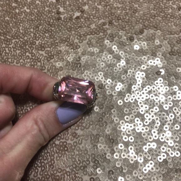 💜Pink Cocktail Ring💜 - Picture 3 of 5